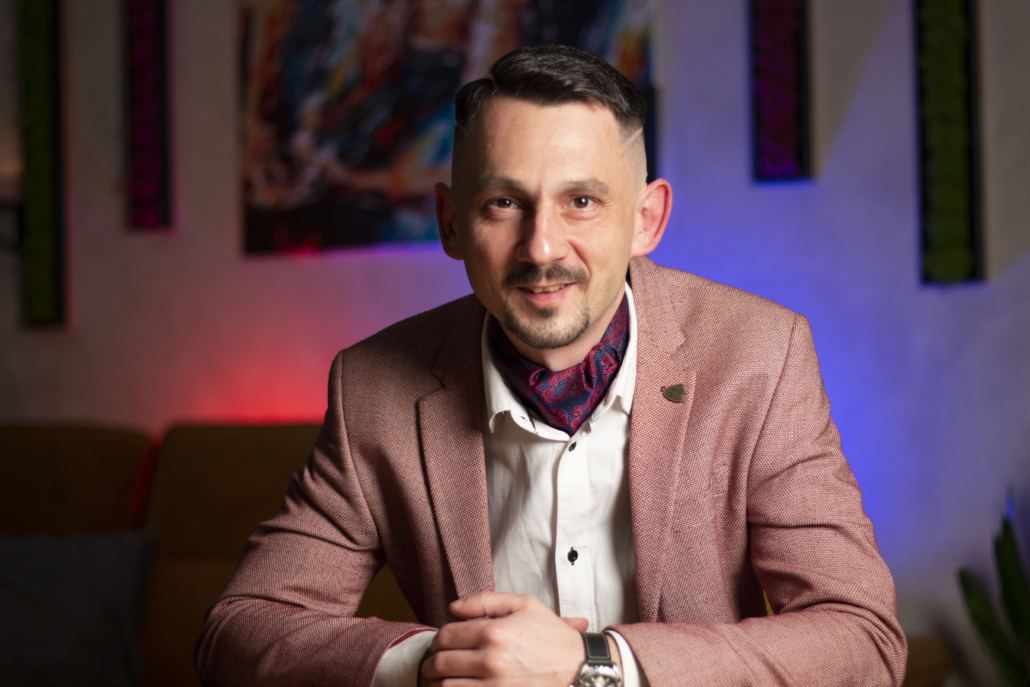 Adrián Túry – finančný poradca v Galante