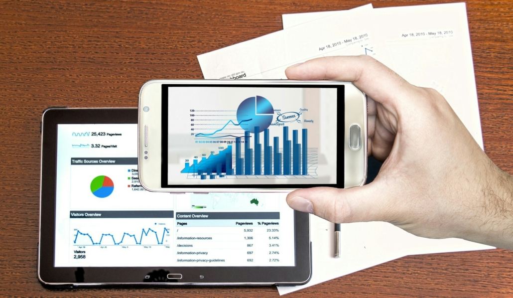 Kontrola zmlúv – finančný poradca Veľký Meder